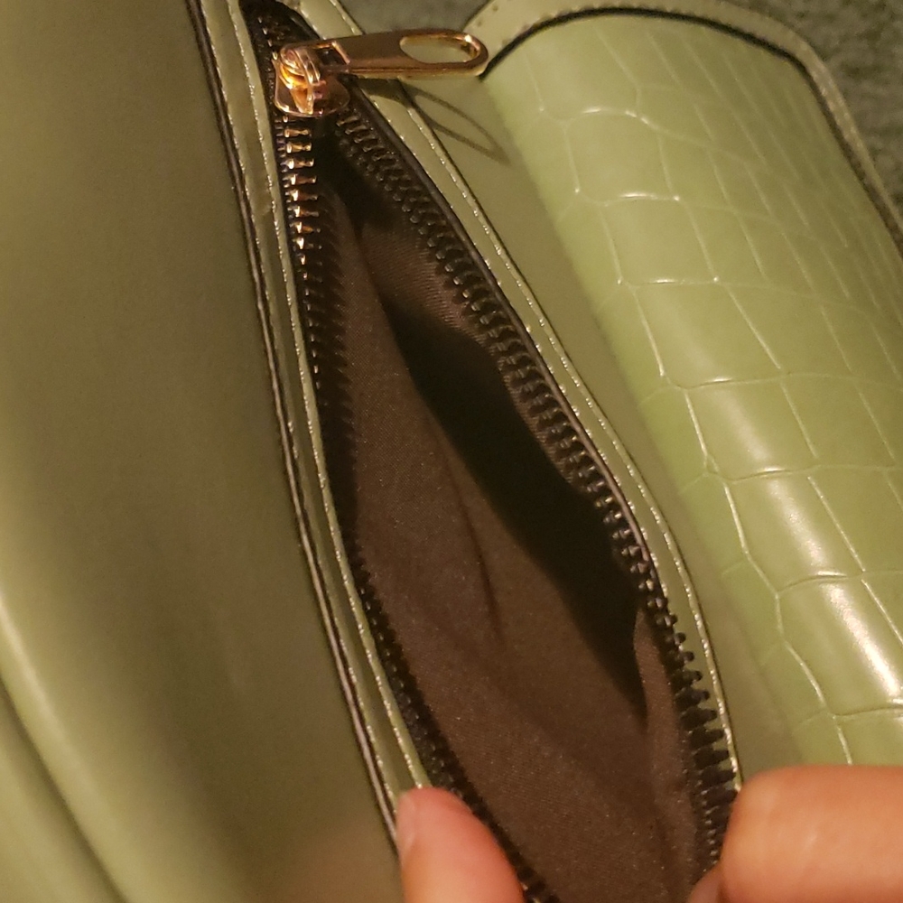 NWT Vegan leather backpack - Picture 5 of 6